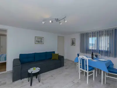 Ferienwohnung für 6 Personen (50 m²) in Krapanj 6/10