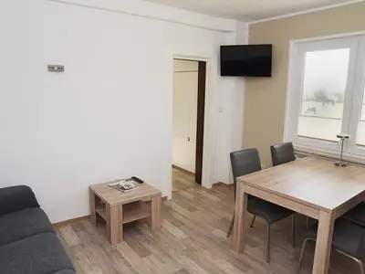 Ferienwohnung für 4 Personen (80 m²) in Holtgast 1/10