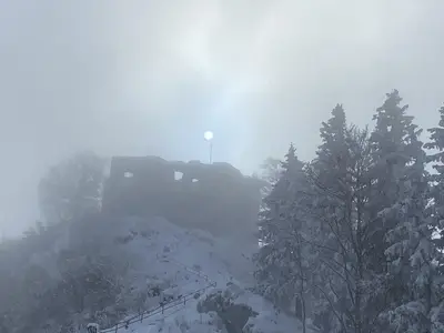 Burgruine Falkenstein im Winter