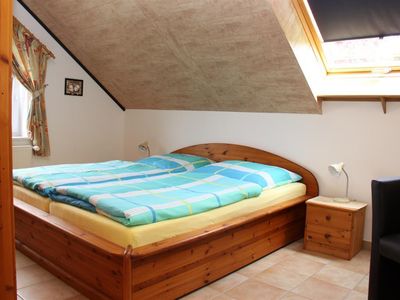 zweites Schlafzimmer (4-Bett-wohnung)