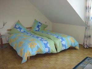 7771379-Ferienwohnung-3--300x225-5