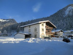 Haus Bergblick Winteransicht 