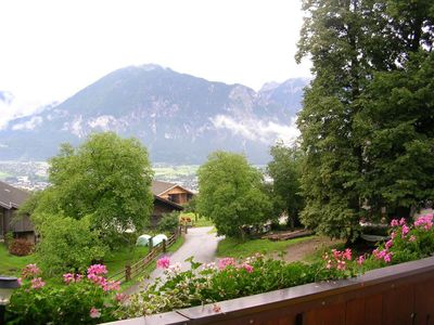 Blick  vom Balkon zu den Dolomiten