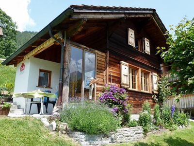 Chalet mit Sitzplatz