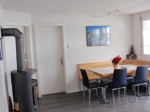 18984273-Ferienwohnung-6--300x225-4