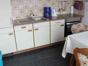 18716111-Ferienwohnung-4--300x225-4