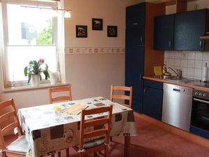 18495142-Ferienwohnung-4--300x225-3