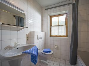 18583309-Ferienwohnung-5--300x225-2