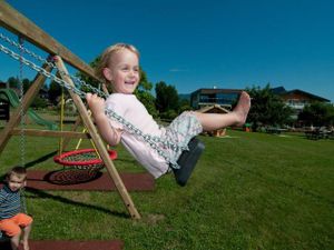 Neuer großer Kinderspielplatz am schönsten Platz auf unserer Sonnenterrasse.