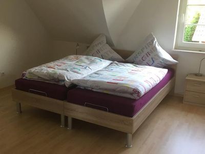 Schlafzimmer 1