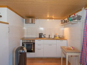 19377843-Ferienwohnung-5--300x225-2