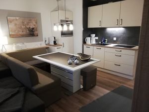 21880689-Ferienwohnung-6--300x225-4