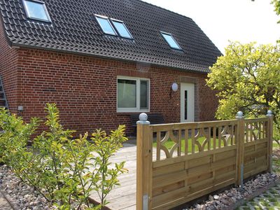 Haus Wiedinghard und Terrasse EG Wohnung