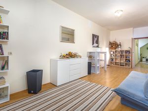 23739467-Ferienwohnung-4-Stara Baska-300x225-2