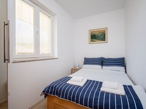 Ferienwohnung für 6 Personen (52 m²) in Stara Novalja