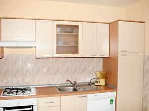 23927223-Ferienwohnung-5-Stara Novalja-300x225-2