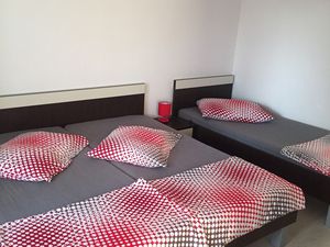 23925838-Ferienwohnung-6-Stara Novalja-300x225-5