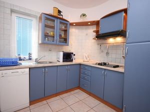 23929105-Ferienwohnung-4-Stara Novalja-300x225-3