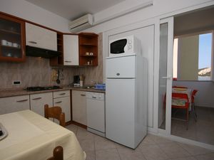 23929106-Ferienwohnung-2-Stara Novalja-300x225-2