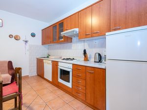 23929163-Ferienwohnung-8-Stara Novalja-300x225-5