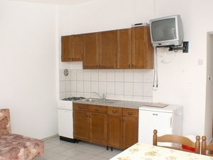 23927448-Ferienwohnung-4-Stara Novalja-300x225-4