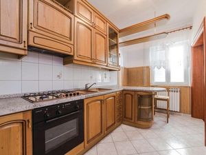 23929134-Ferienwohnung-4-Stara Novalja-300x225-2