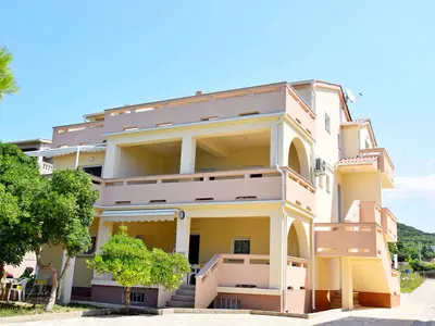 Ferienwohnung für 5 Personen (45 m²) in Stara Novalja 7/10