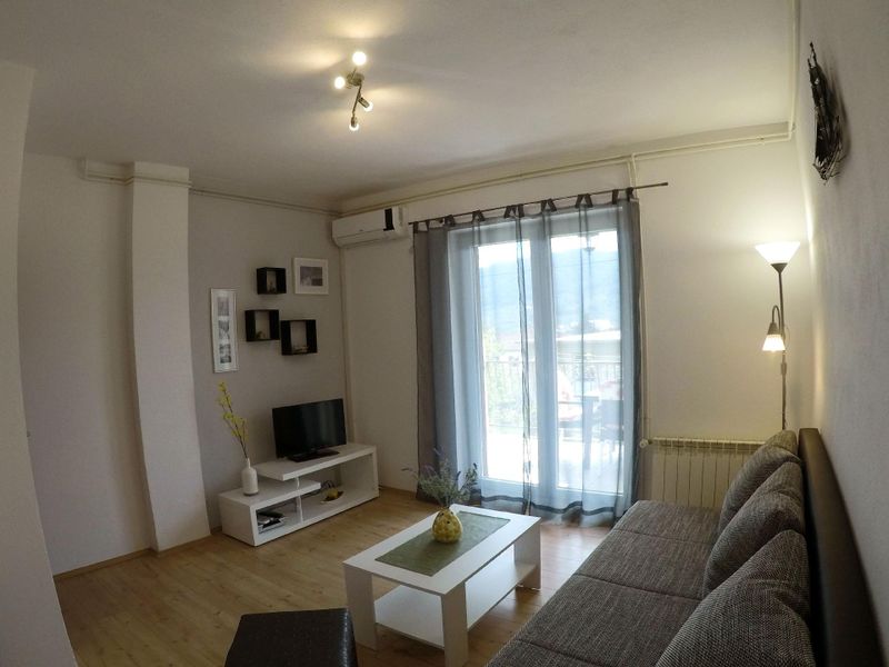 22440711-Ferienwohnung-4-Stari Grad-800x600-1