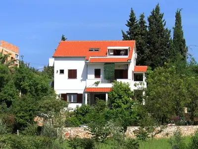 Ferienwohnung für 5 Personen in Stari Grad 1/10