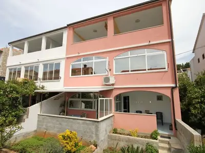 Ferienwohnung für 3 Personen in Stari Grad 3/10