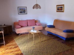 23204061-Ferienwohnung-5-Stari Grad-300x225-3