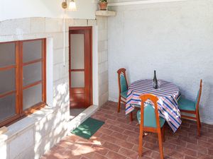 Ferienwohnung für 3 Personen (30 m²) in Stari Grad