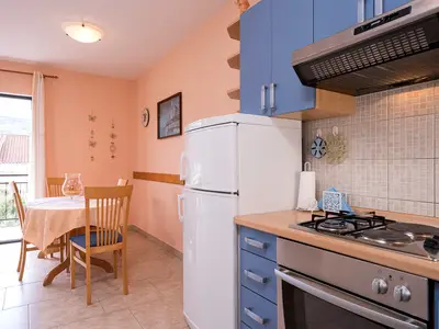 Ferienwohnung für 4 Personen (60 m²) in Stari Grad 2/10