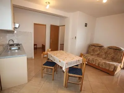 Ferienwohnung für 3 Personen in Stari Grad 10/10