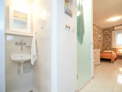 Ferienwohnung für 2 Personen (23 m²) in Stari Grad 8/10