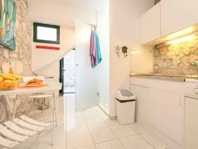 Ferienwohnung für 2 Personen (23 m²) in Stari Grad 9/10