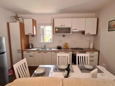 Ferienwohnung für 3 Personen (49 m²) in Stari Grad 6/10