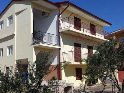 Ferienwohnung für 7 Personen (80 m²) in Starigrad-Paklenica 1/10