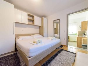 Ferienwohnung für 4 Personen (30 m&sup2;) in Starigrad-Paklenica