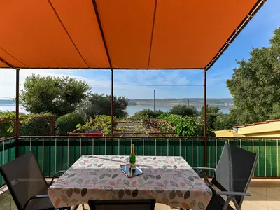 Ferienwohnung für 6 Personen (55 m²) in Starigrad-Paklenica 9/10