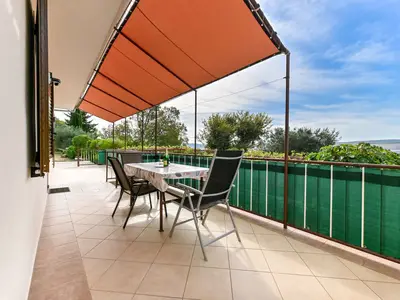 Ferienwohnung für 6 Personen (55 m²) in Starigrad-Paklenica 3/10