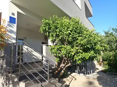 Ferienwohnung für 6 Personen (90 m²) in Starigrad-Paklenica 5/10