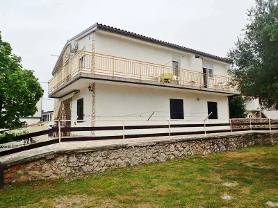 Ferienwohnung für 4 Personen (45 m²) in Starigrad-Paklenica 3/10