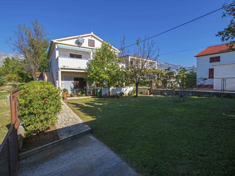 23958944-Ferienwohnung-5-Starigrad-Paklenica-800x600-0