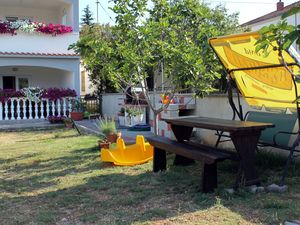 Ferienwohnung für 3 Personen (28 m&sup2;) in Starigrad-Paklenica