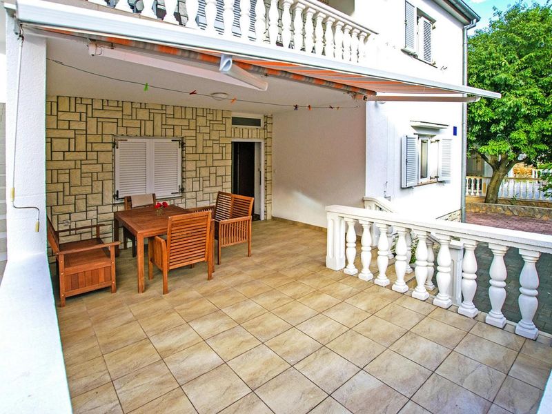 23289870-Ferienwohnung-5-Starigrad-Paklenica-800x600-2