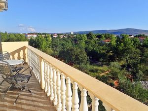 Ferienwohnung für 8 Personen (95 m²) in Starigrad-Paklenica