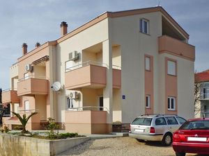 Ferienwohnung für 4 Personen (35 m&sup2;) in Starigrad-Paklenica