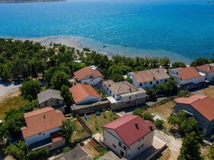 23660158-Ferienwohnung-8-Starigrad-Paklenica-300x225-3