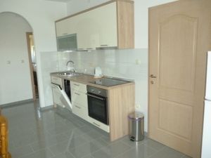 23944925-Ferienwohnung-4-Starigrad-Paklenica-300x225-3